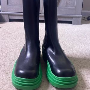 Black/Green Stylish Boot